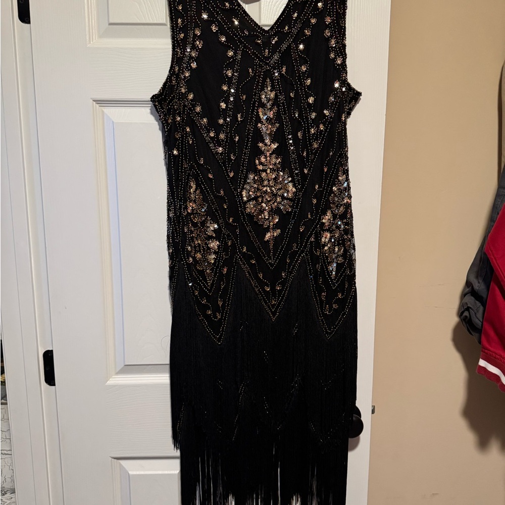 Halloween Flapper Black and Gold Sequin Embellished Dress - Picture 7 of 7